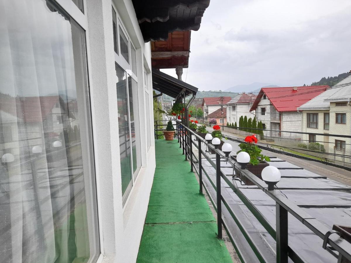 Pensiunea Rominvest Borşa Exterior foto
